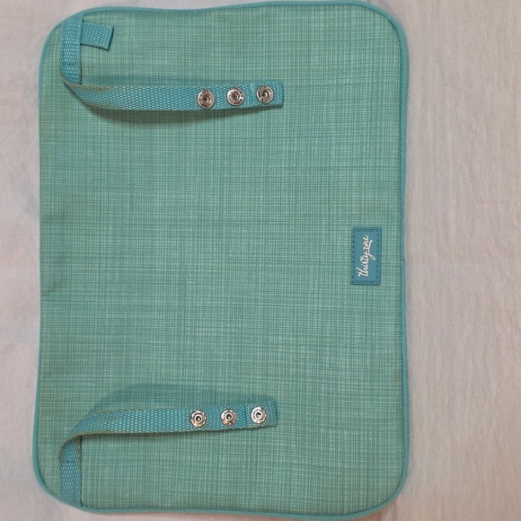 Thirty-One Teal Zippered Pouch With Snaps - Picture 4 of 5